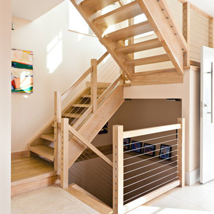 Inspiration för moderna trappor, med kabelräcke