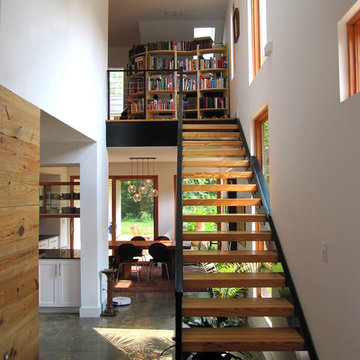 Newcomer Residence