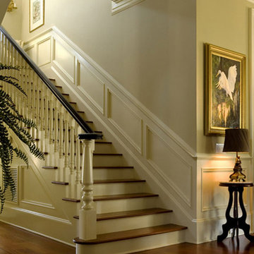 Nice moldings accentuate interior