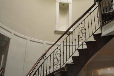 トロントにあるコンテンポラリースタイルのおしゃれな階段の写真
