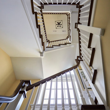 Oak Treads and Handrail with White Painted Balusters