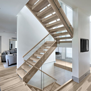 Open Staircase with Two Story Foyer