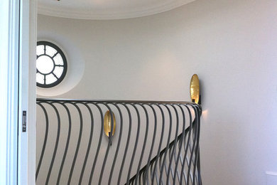 Example of a transitional staircase design in San Francisco