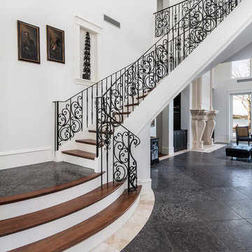 Passarelli Custom Homes - Lake Norman waterfront Villa