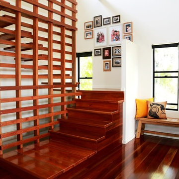 Phone Nook & Staircase Gallery