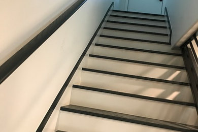 Design ideas for a contemporary staircase in Dallas.