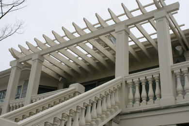 ミルウォーキーにあるトラディショナルスタイルのおしゃれな階段の写真