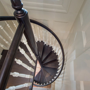 Queen Anne Spiral Staircase