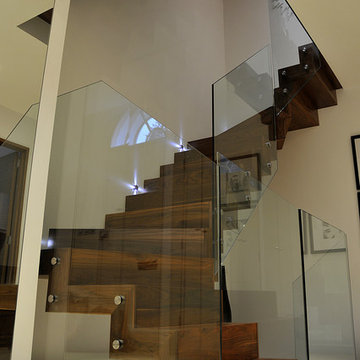 Queens Gardens - Staircase with glass balustrade