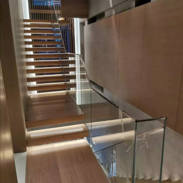 Red Oak Floating Staircase Cantilevered Staircase