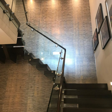 Residential Staircase, Entry & Hallway Wallcovering
