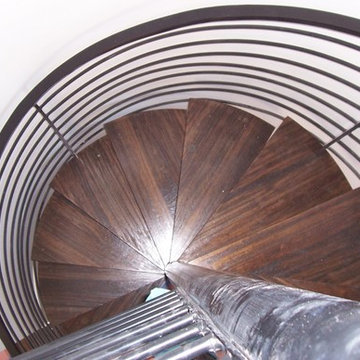Ronde Spiral Stairway
