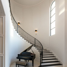Entry/ Stairs
