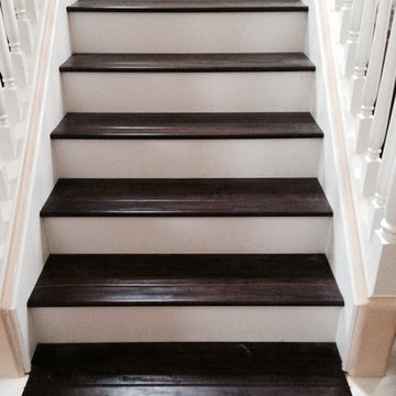 San Clemente Stairs With White Risers