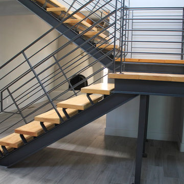 Self Supporting Stair Unit