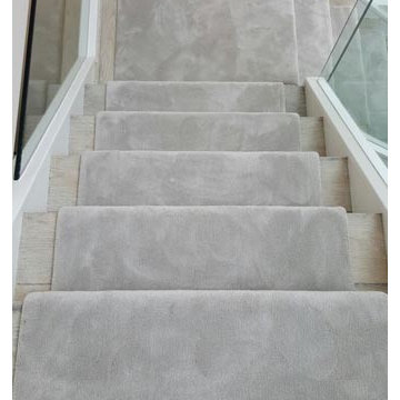 Silkresse Carpet Installed as a Runner to Stairs