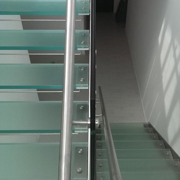 South Beach Modern - Glass Staircase