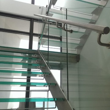 South Beach Modern - Glass Staircase