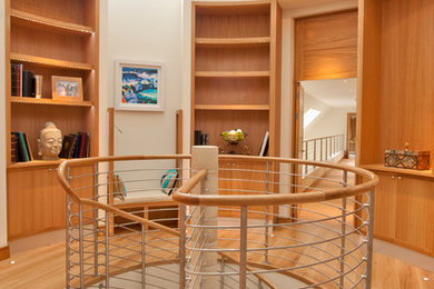 Kleine Moderne Treppe mit Beton-Setzstufen in Sonstige