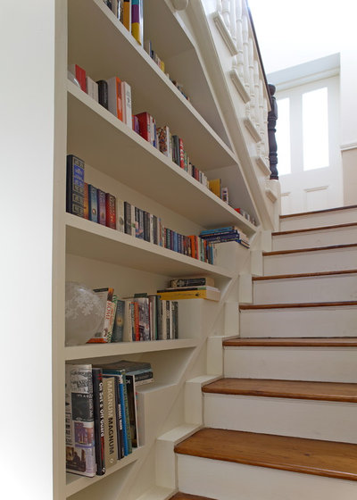 Traditional Staircase by Optimise Home