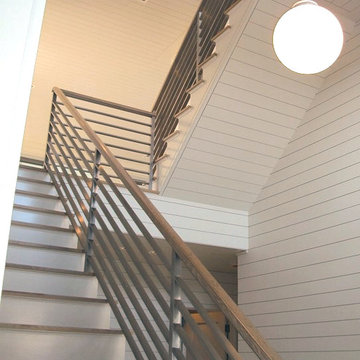 Stainless Steel Bar Railing with Wooden Top Cap