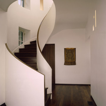 Stair in Front Hallway