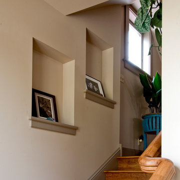 Stair niches
