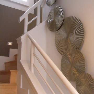 Staircase & Wall Decor