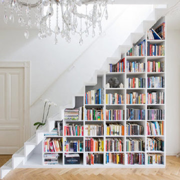 Staircase bookshelf