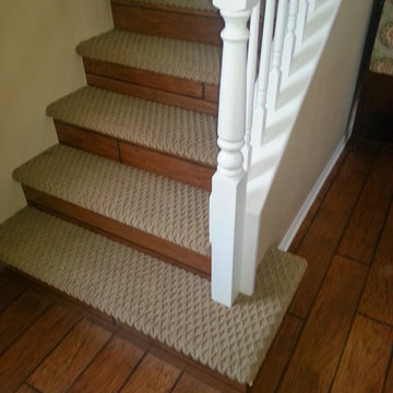 Stairs Carpet/Wood