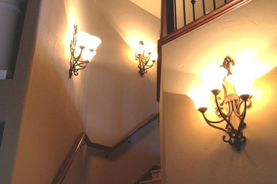 Staircase - traditional staircase idea in Oklahoma City