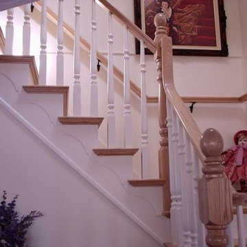 Straight Stair With Wood Pickets
