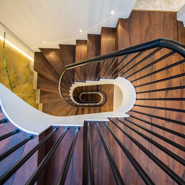 Stunning horseshoe shaped staircase
