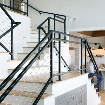 Sullivan Lakehouse (Four Bars)