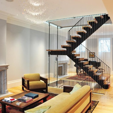 Suspended staircase