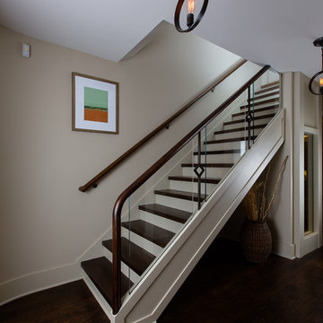 Terrace Level Stairway
