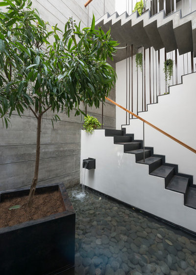 Asian Staircase by Studio Lagom