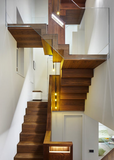 Contemporary Staircase by Fraher & Findlay Architects Ltd