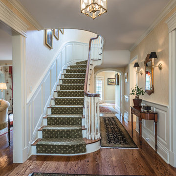 Traditional Front Entry & Staircase