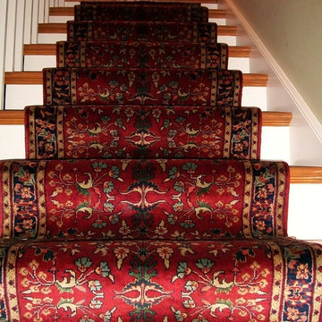 Traditional Hand-knotted Stairway Runner