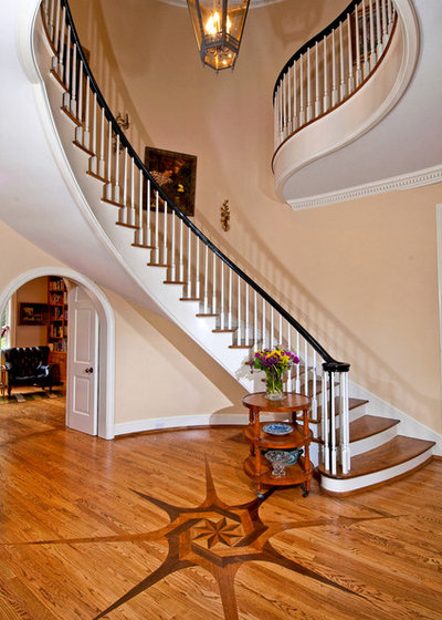 Classique Escalier Traditional Staircase