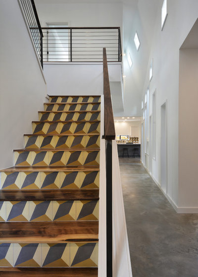 Modern Staircase by Matt Fajkus Architecture