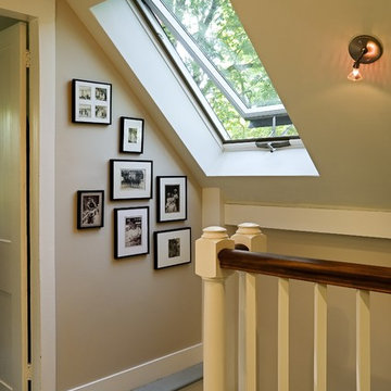 Upper Stairhall makeover