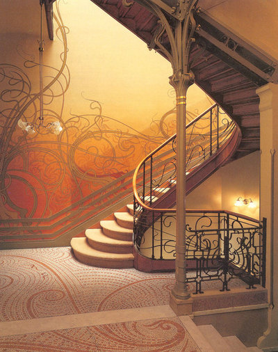 トラディショナル 階段 victor horta hotel tassel staircase
