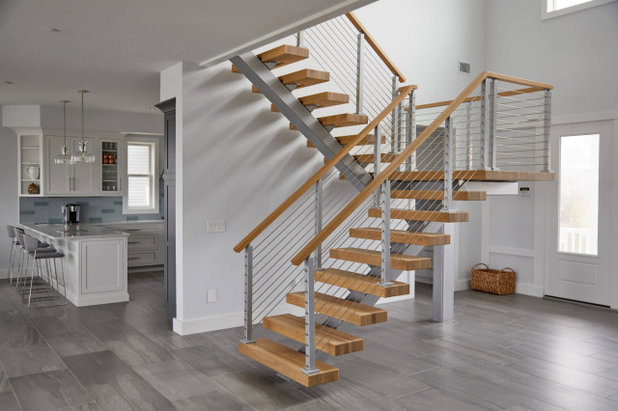 Contemporary Staircase by Viewrail