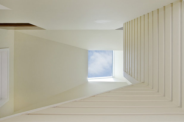 Contemporary Staircase by Rossington Architecture