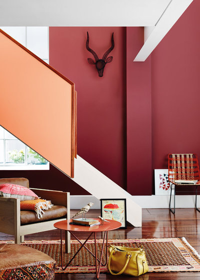Contemporary Staircase by Dulux Paint