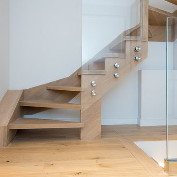 Wood and Glass - modern staircase.