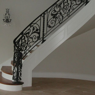Cette photo montre un escalier méditerranéen.