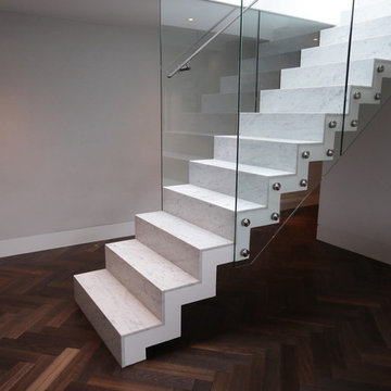 Zigzag Marble Staircases